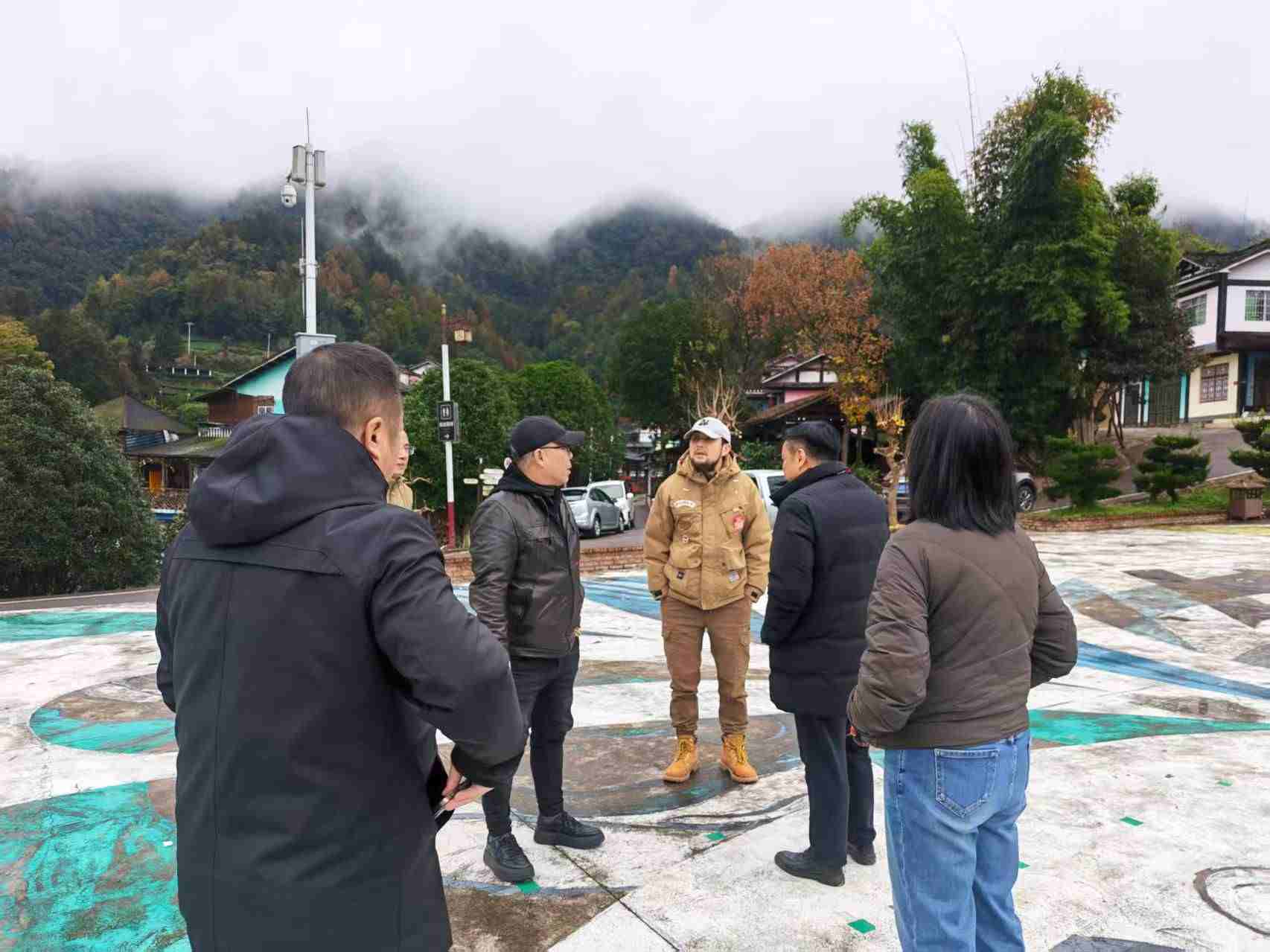 不朽情缘MG-中国官方网站毛总应向前农场向总之邀共赴贵州遵义踏勘文旅项目