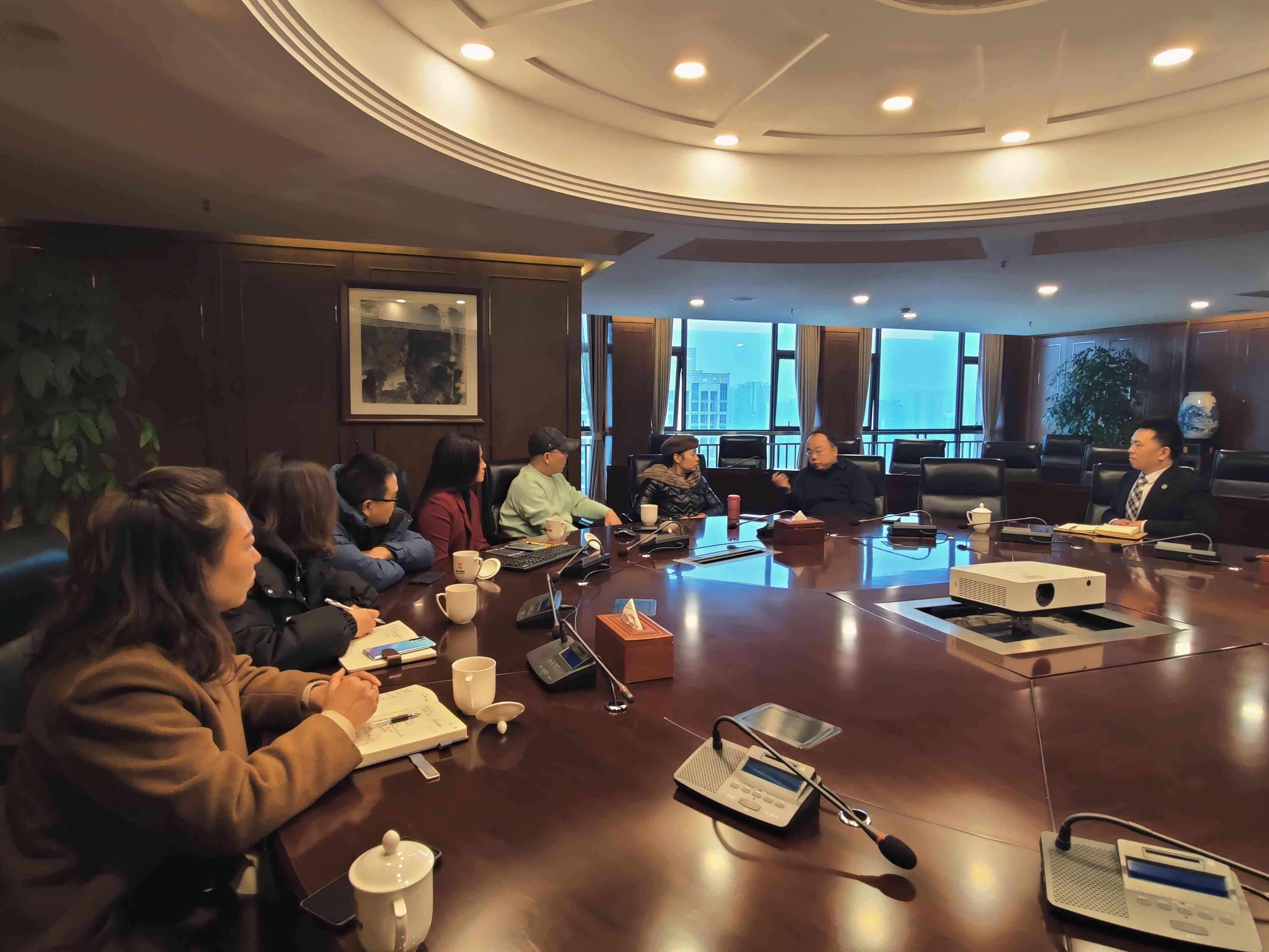 御业商业团队莅临德昆集团进行商街改造沟通